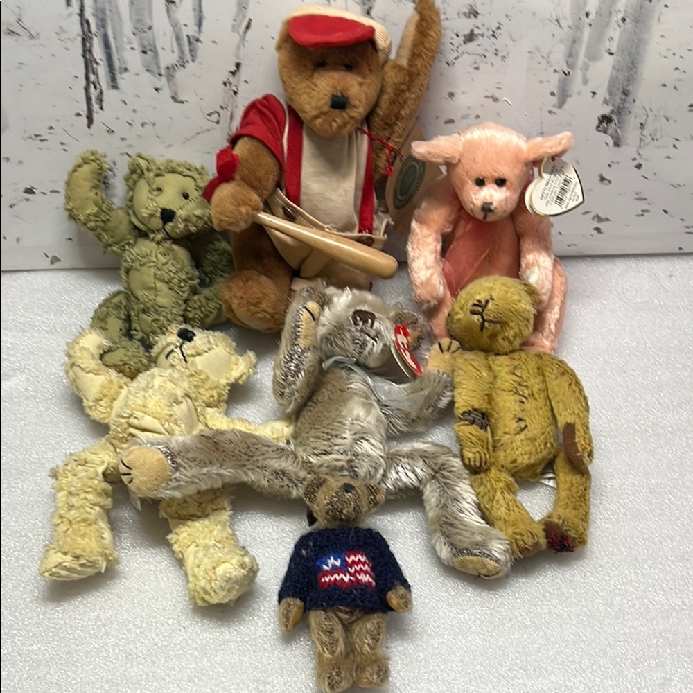 Bears,Bears & More Bears